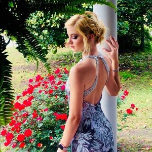 Meet your Posher, Anya